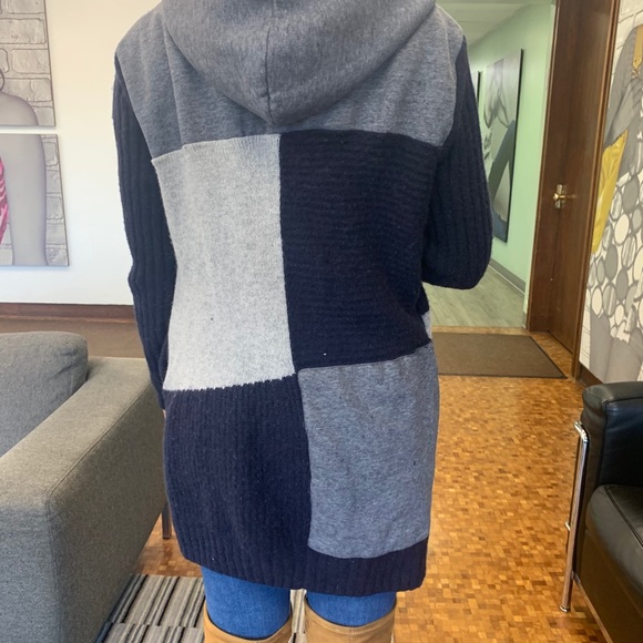 French Connection Colorblock cardigan - Picture 2 of 5